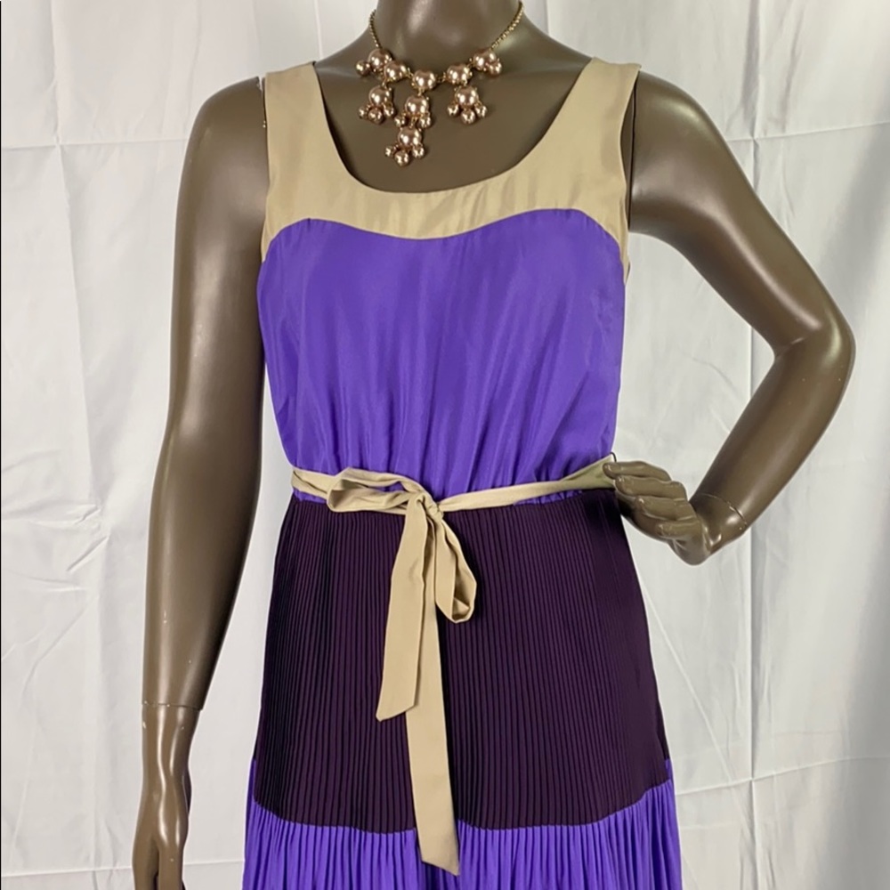 Work dress - Picture 2 of 4